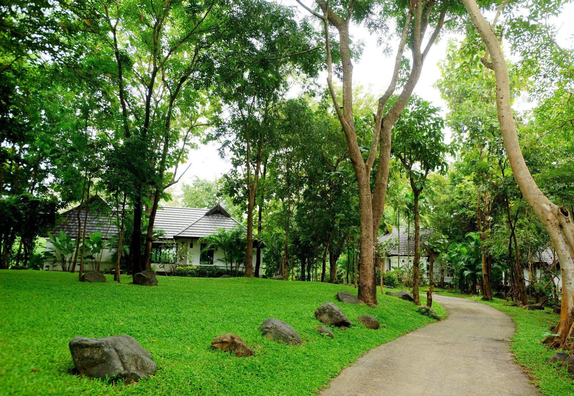 Chiangmai Highlands Golf And Spa Resort Mae On Exterior foto